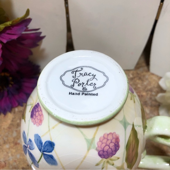 Vintage Hand Painted Creamer "Evelyn" Flowers & Berries By Tracy Porter - Picture 5 of 8